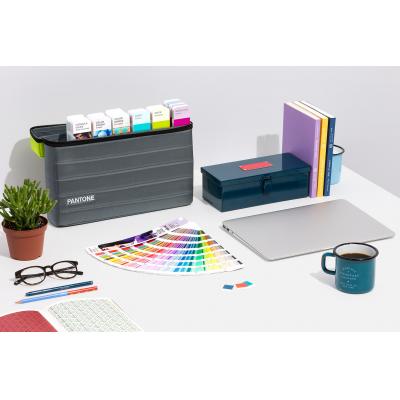 Pantone GPG-304N Portable Guilde Studio Complete